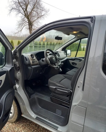 Renault Trafic cena 48900 przebieg: 350000, rok produkcji 2018 z Torzym małe 29
